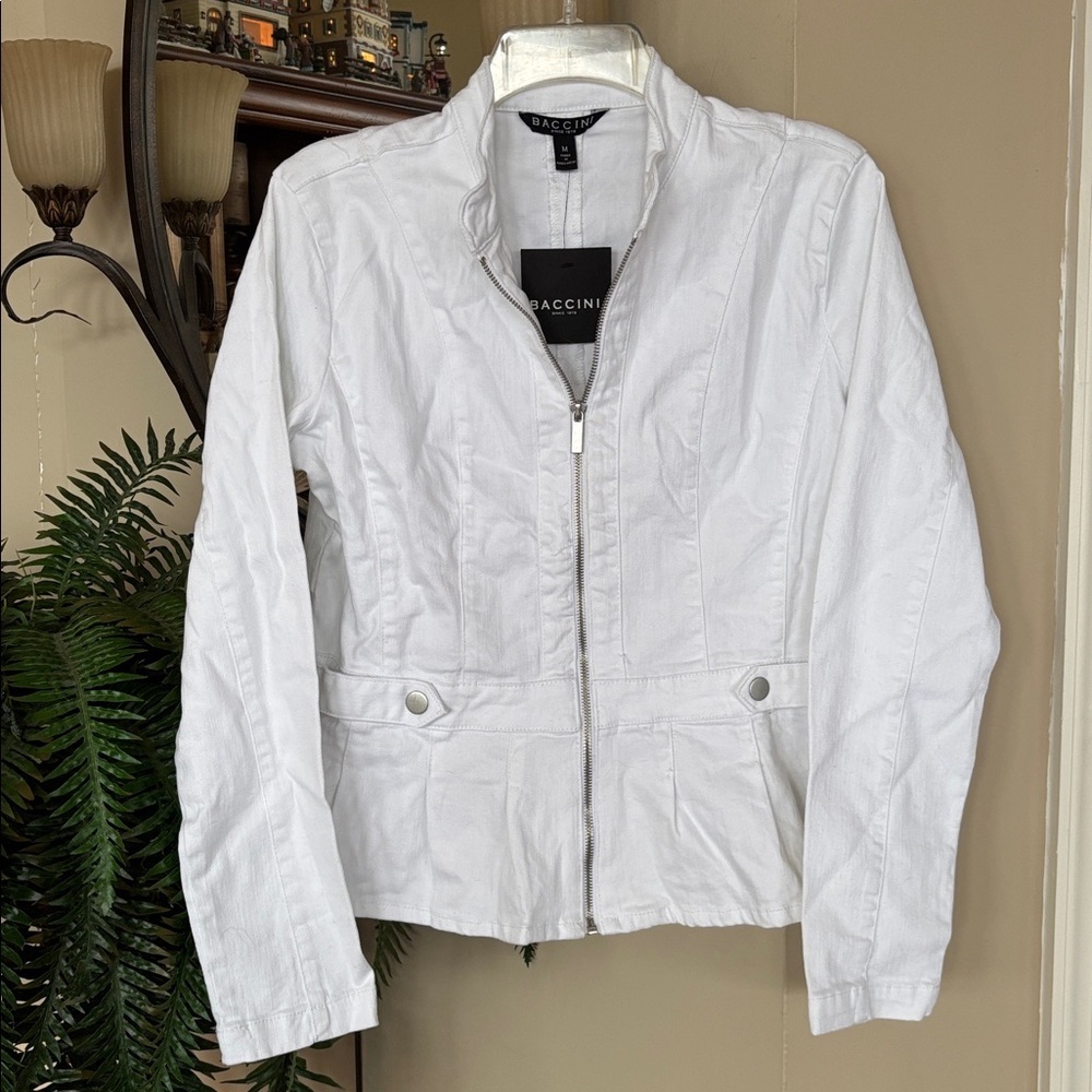 Brand New Baccini White Full Zip Up Jean Jacket Stretch Denim Casual Summer